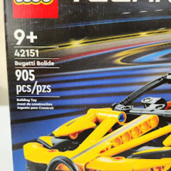 NEW LEGO Technic Bugatti Bolide Race Car Model 42151 Building Set Collectible Sp - Picture 3 of 13